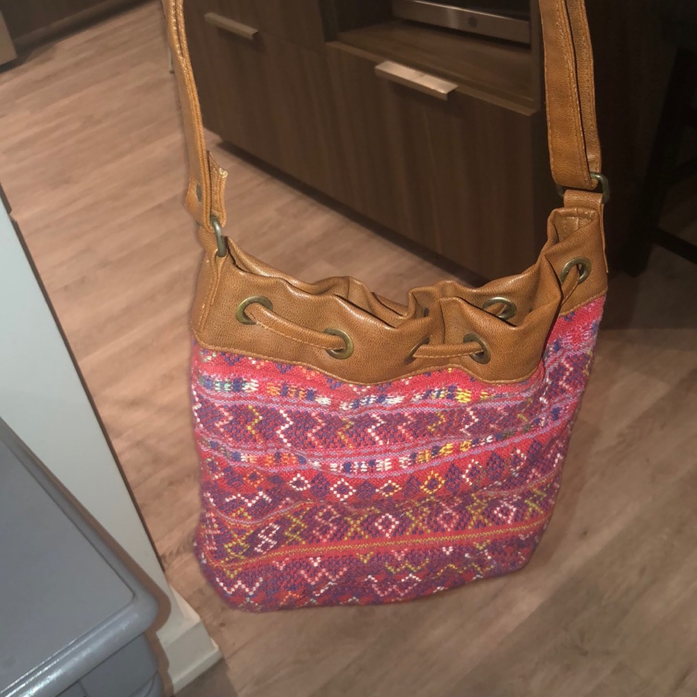 Billabong cross body bag